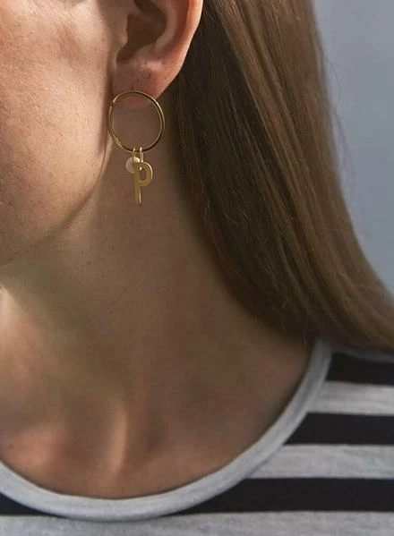 Design Letters Creolen 16 Mm Gold 2 Design Letters Creolen 16 Mm Gold