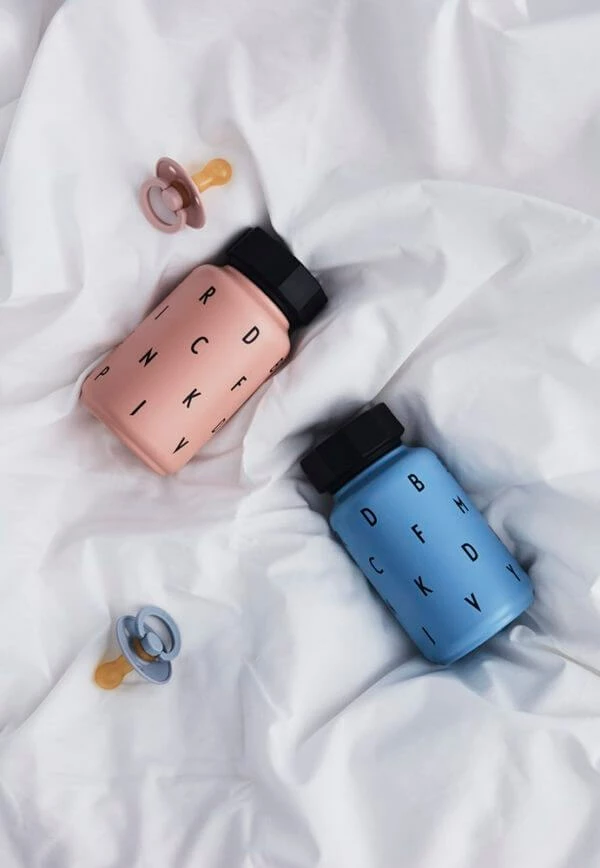 Design Letters Botella Térmica ABC con Pajita - Azul 4 Design Letters Botella Térmica ABC con Pajita - Azul