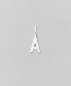 Design Letters 10mm Silver Archetype Shiny Initial Charm